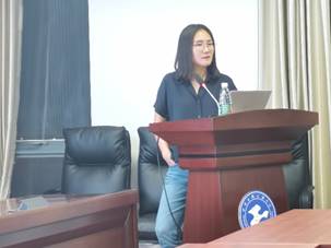 说明:2023-9-13美国教授做报告